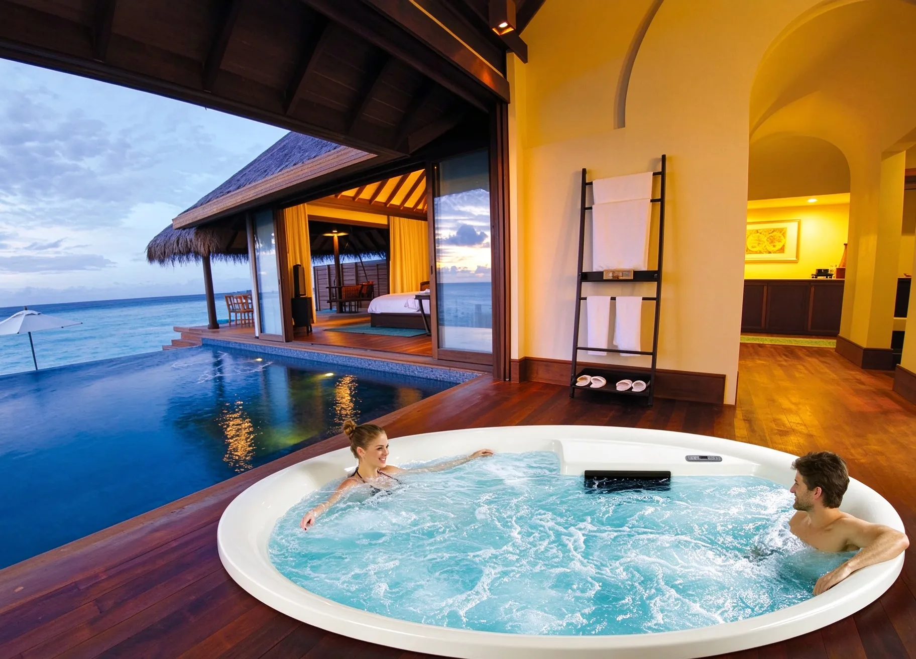Customizable Shape Outdoor Spa, Personalized Hydrotherapy Pool