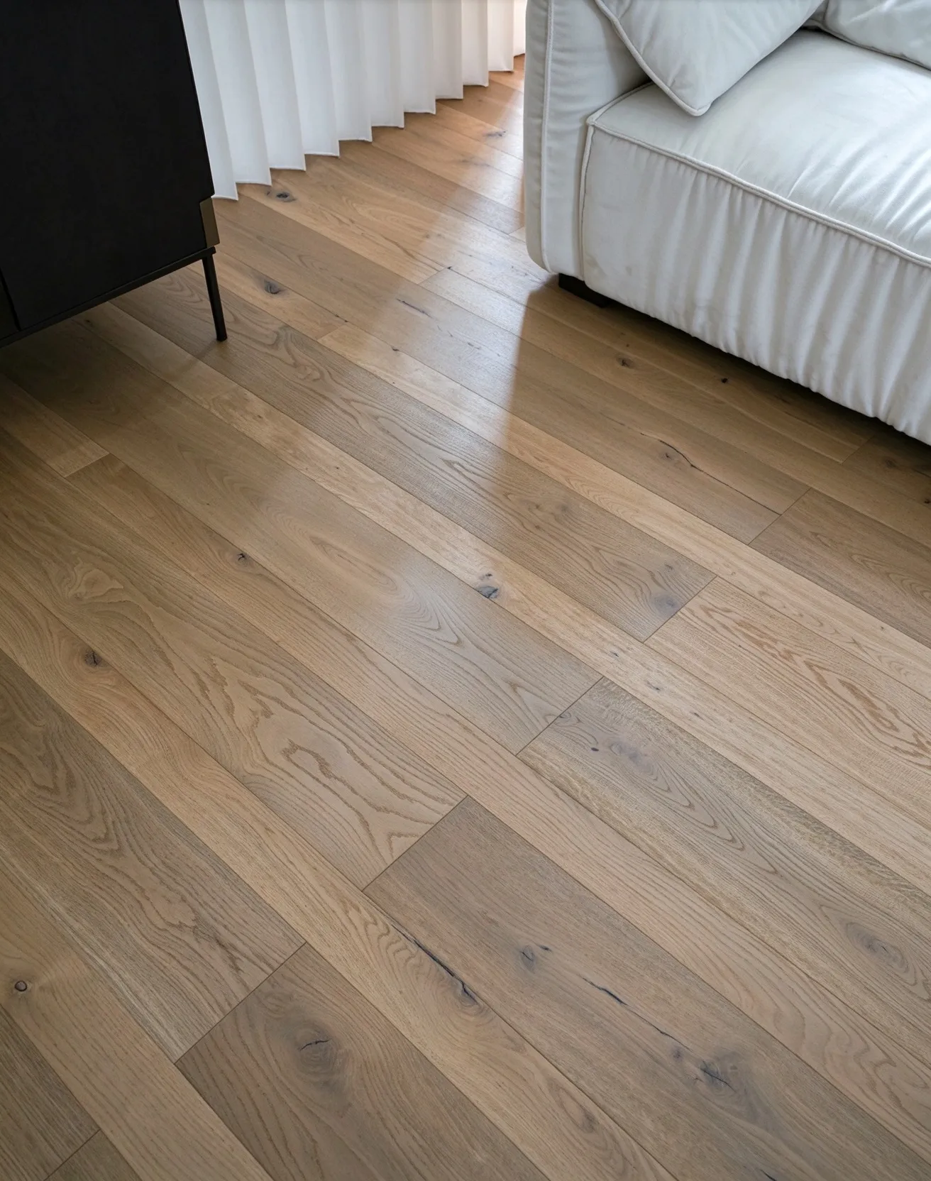 European Oak Engineered Wood Flooring