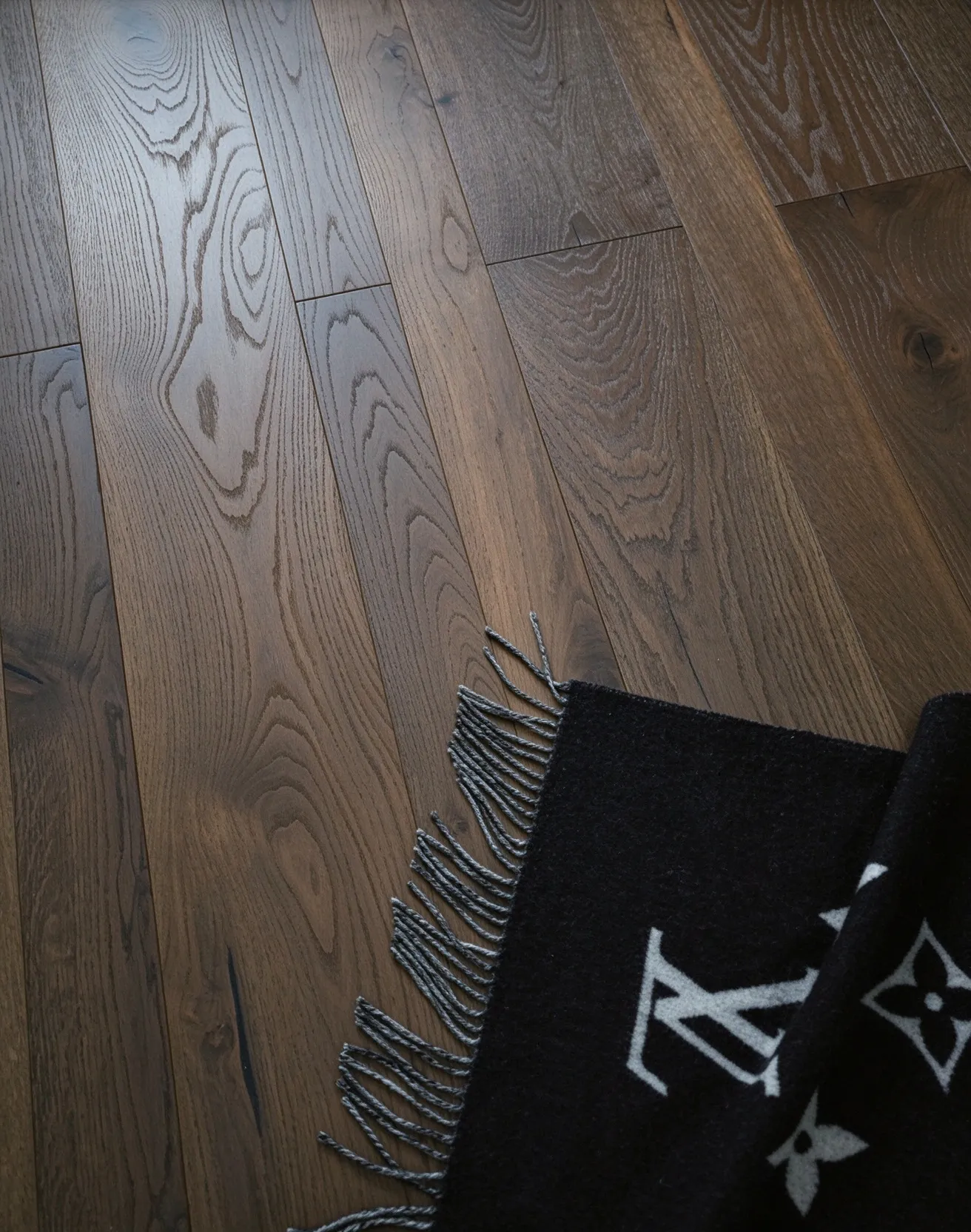 Dark Brown European Oak Engineered Wood Flooring