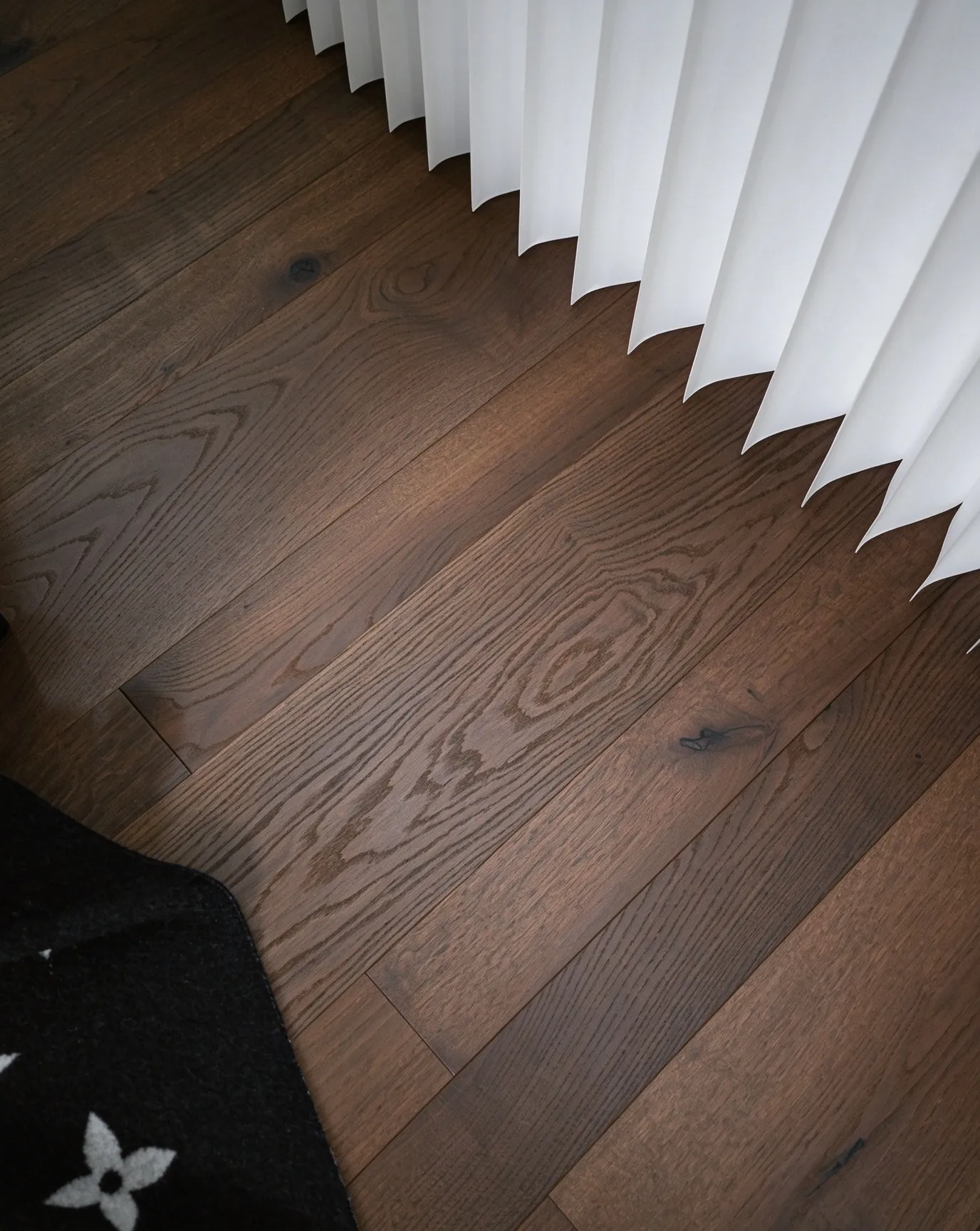 Dark Brown European Oak Engineered Wood Flooring