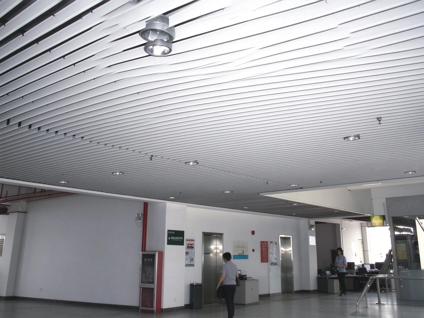 Aluminum U Baffle Ceiling / Aluminum Strip Ceiling