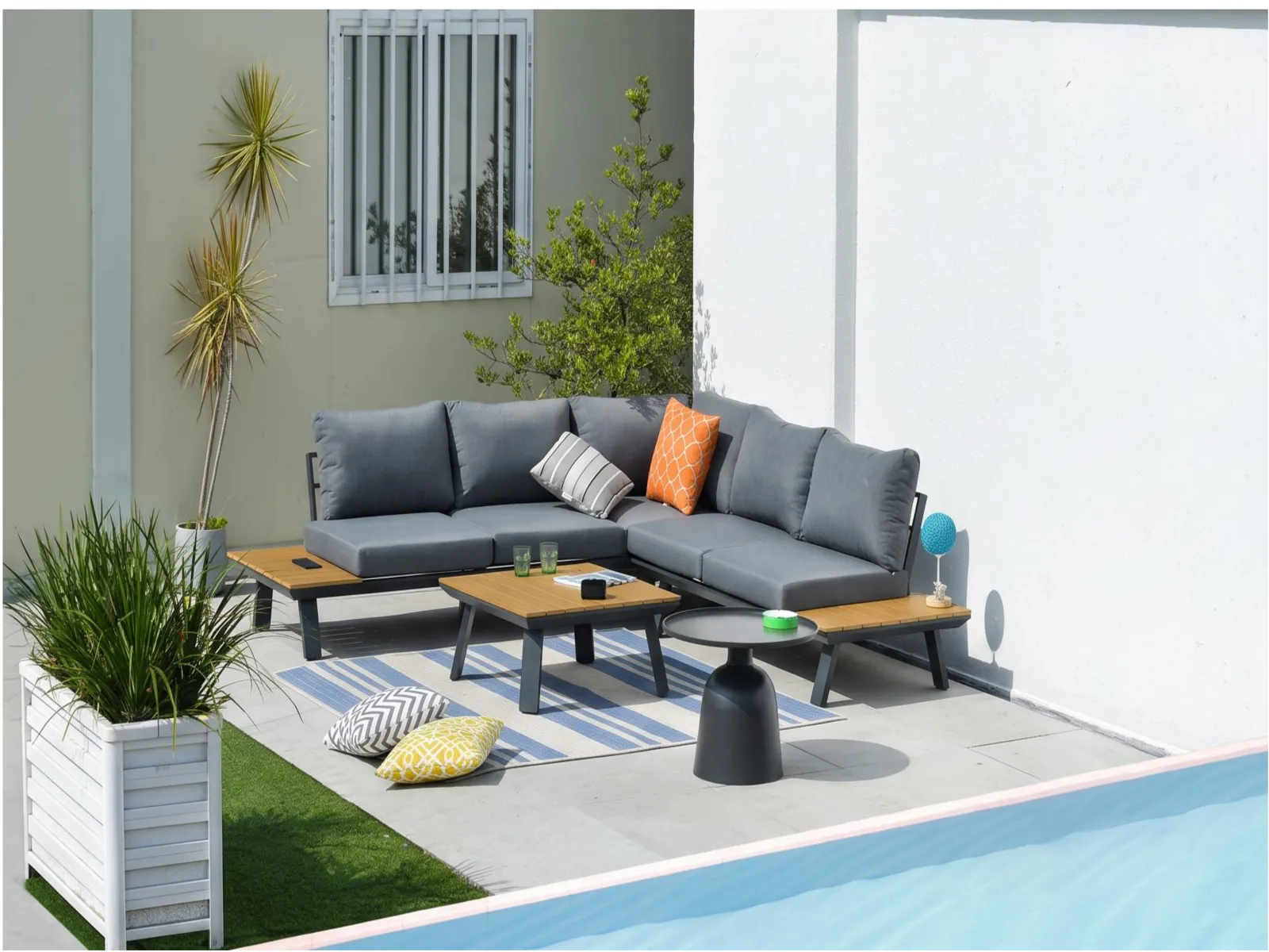 L-Shaped Aluminum Outdoor Corner Sofa Set with Teak-Look Slat Tops