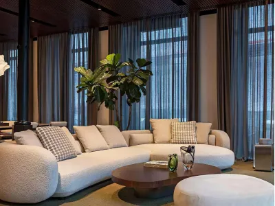 Modern Curved Cream Boucle Sofa – Italian Minimalist Living Room Sofa