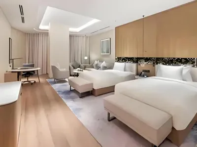 Contemporary Business Twin Roo